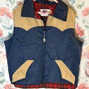 Vintage Comfy Ski Quilted Vest with Color-Block Design
